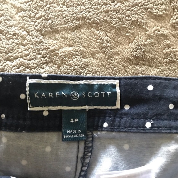 Navy Mini Skirt with Pockets - Picture 3 of 3